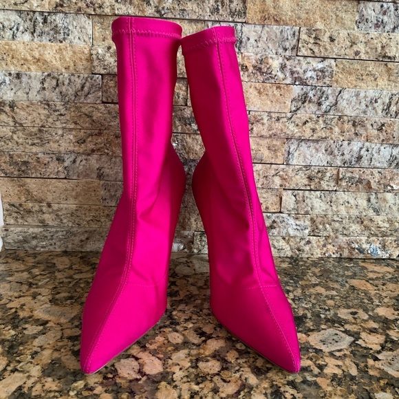 Stuart Weitzman suede ankle boots - Picture 9 of 11